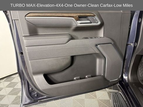 Used 2025 GMC Sierra 1500 Elevation image 8