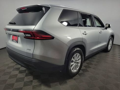 Used 2026 Toyota Grand Highlander FWD image 8