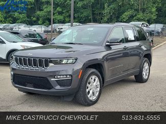Used 2023 Jeep Grand Cherokee Limited AWD/4WD video 1