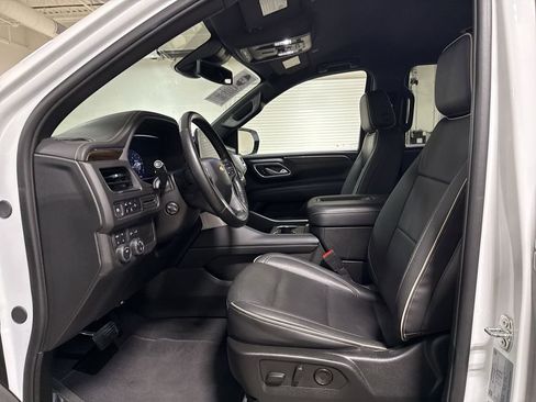 Used 2024 Chevrolet Tahoe Premier image 20