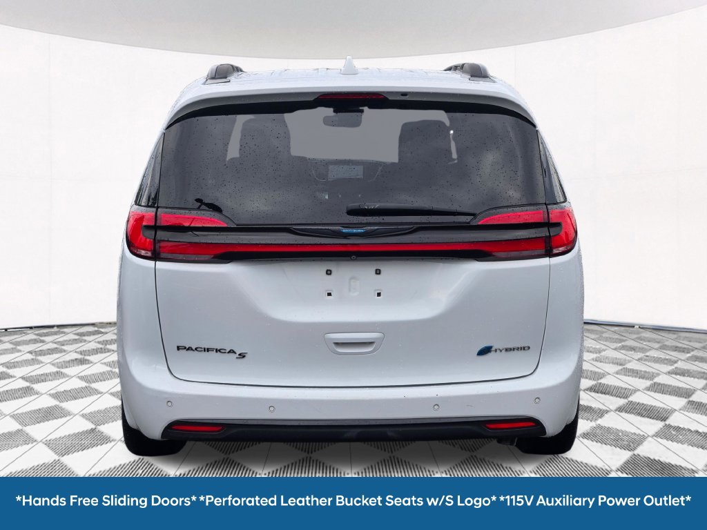Used 2021 Chrysler Pacifica Touring-L w/ Uconnect Theater Family Group FWD image 27