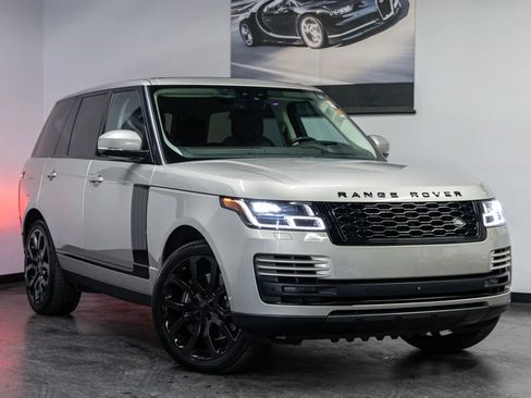 Used 2018 Land Rover Range Rover Supercharged image 1