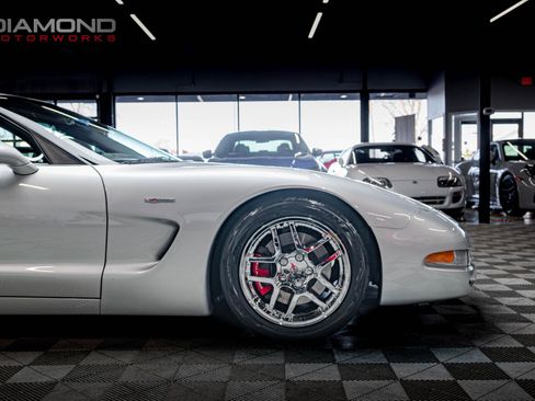 Used 2002 Chevrolet Corvette Z06 w/ Memory Pkg image 30
