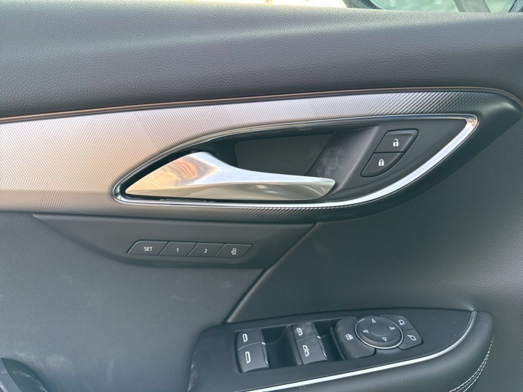 New 2026 Buick Envision Sport Touring AWD/4WD image 14