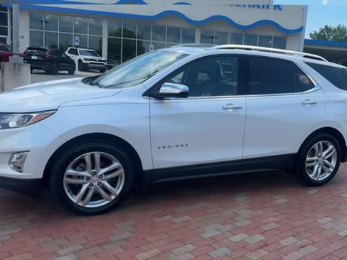 Used 2018 Chevrolet Equinox Premier FWD image 7
