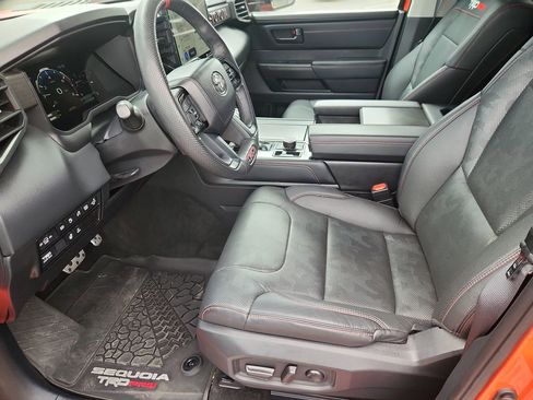 Used 2023 Toyota Sequoia TRD Pro AWD/4WD image 7