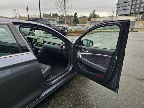 New 2026 Genesis G70 3.3T Prestige image 28