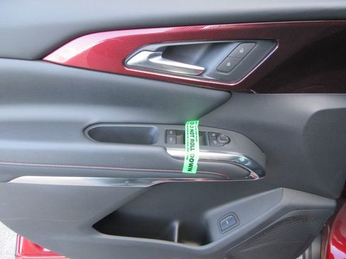 New 2026 Chevrolet Traverse Z71 w/ Driver Confidence Package image 23