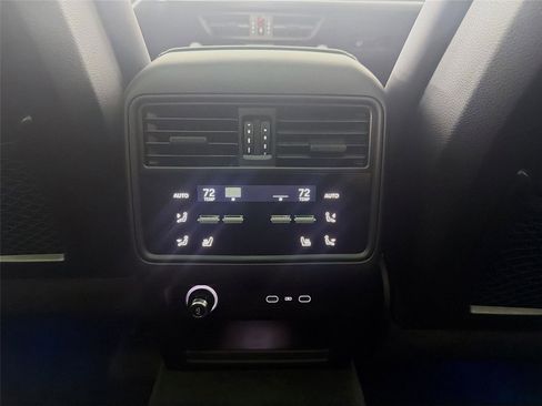 New 2026 Porsche Cayenne Coupe image 20