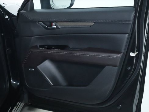 Certified 2025 MAZDA CX-5 Signature image 34