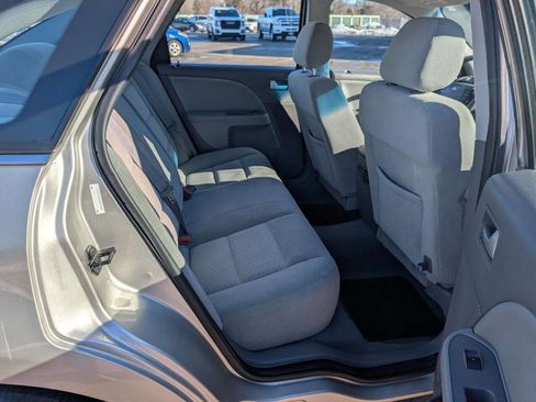 Used 2007 Ford Five Hundred SEL image 12