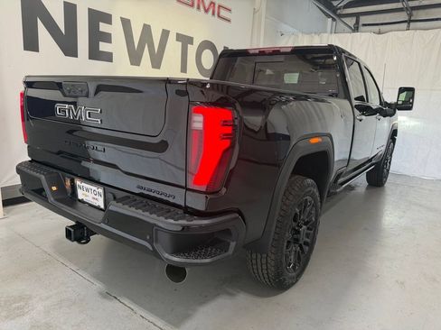 New 2026 GMC Sierra 2500 Denali w/ Denali Reserve Package AWD/4WD image 32