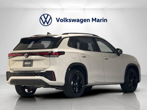 New 2026 Volkswagen Tiguan SE R-Line AWD/4WD image 5