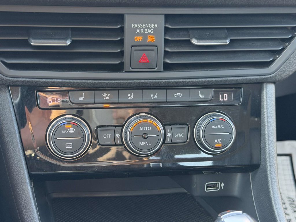 Used 2019 Volkswagen Jetta SE FWD image 31