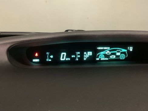 Used 2010 Toyota Prius Five FWD image 11