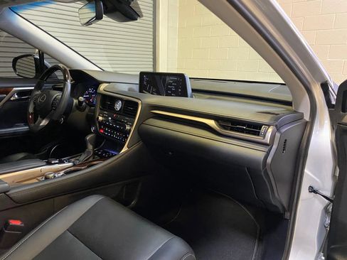 Used 2019 Lexus RX 350 FWD w/ Navigation Package image 39