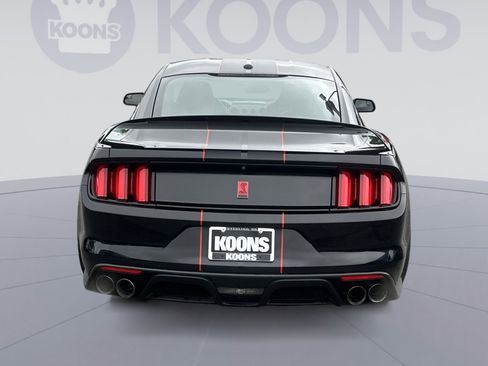 Used 2018 Ford Mustang Shelby GT350R w/ GT350R Equipment Group 920A RWD image 10