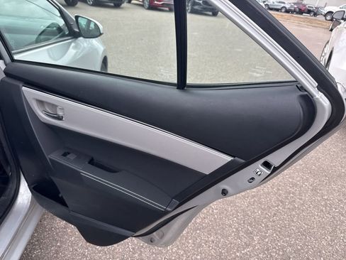 Used 2017 Toyota Corolla LE w/ Carpet Mat Package (TMS) image 23