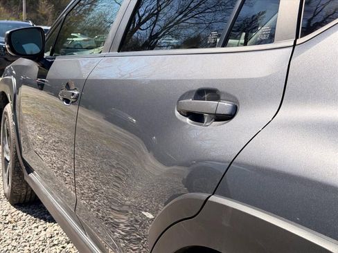 Used 2024 Subaru Crosstrek 2.0i Premium image 22