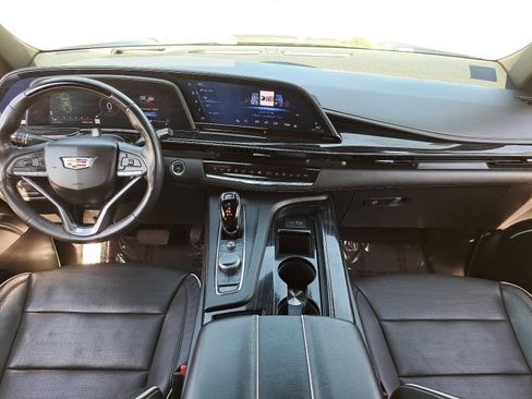 Used 2023 Cadillac Escalade ESV Sport AWD/4WD image 9