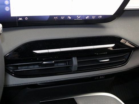 New 2026 Buick Enclave Preferred w/ Super Cruise Package image 22