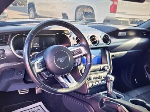 Used 2022 Ford Mustang GT Premium w/ Equipment Group 401A image 5