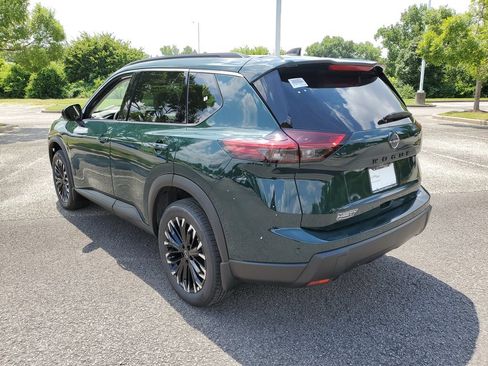 New 2026 Nissan Rogue Dark Armor FWD image 3