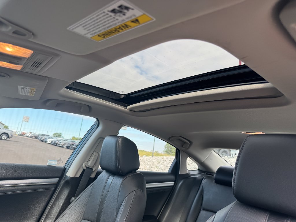 Used 2017 Honda Civic EX-L image 27