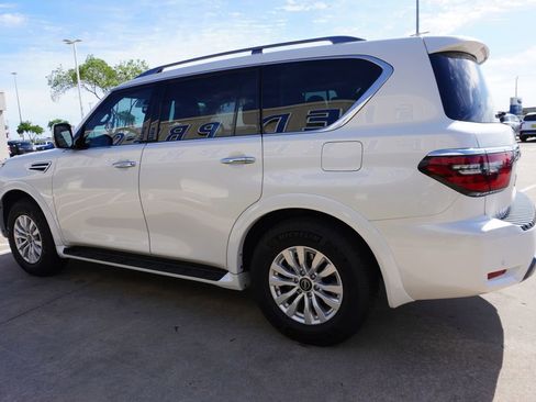 Used 2023 Nissan Armada SV w/ Cargo Package image 4