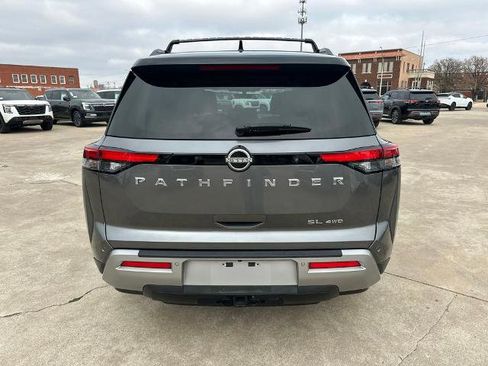 Certified 2023 Nissan Pathfinder SL image 4