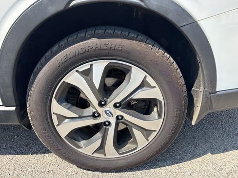 Used 2020 Subaru Outback Touring w/ Popular Package #2 image 20