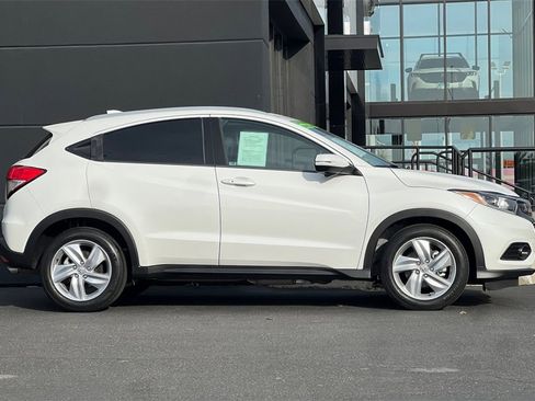 Used 2019 Honda HR-V EX image 4