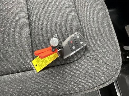 New 2025 Chevrolet Brightdrop 400 image 36