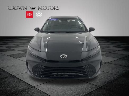 Used 2026 Toyota Camry LE image 2