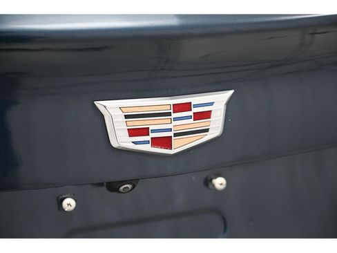 Used 2021 Cadillac XT4 Luxury w/ Cold Weather Package image 51