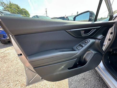 Used 2019 Subaru Impreza 2.0i Premium AWD/4WD image 11