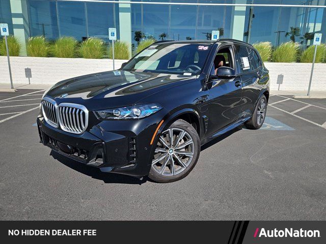 Certified 2026 BMW X5 xDrive50e w/ M Sport Package AWD/4WD image 1