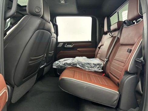 New 2026 GMC Sierra 2500 Denali Ultimate image 42