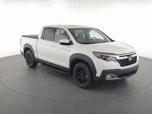 Used 2018 Honda Ridgeline RTL-E image 2