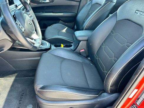 Used 2021 Kia Forte GT-Line w/ GT-Line Premium Package FWD image 7