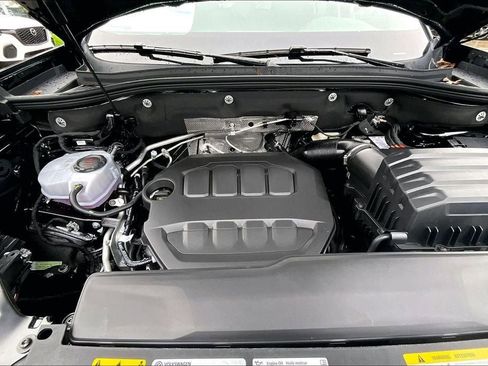 New 2026 Volkswagen Atlas SE image 9