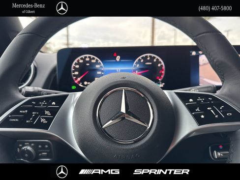 New 2026 Mercedes-Benz GLB 250 image 22