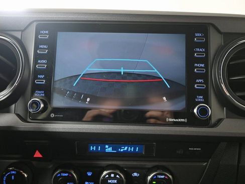 Used 2023 Toyota Tacoma TRD Off-Road image 28