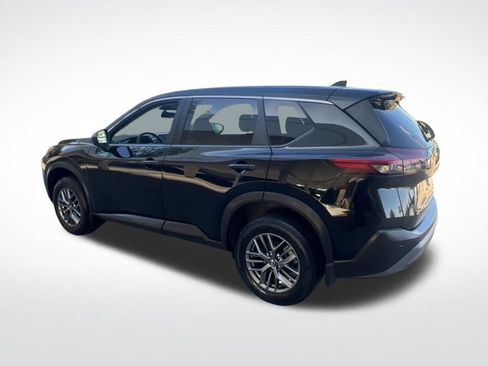 Used 2023 Nissan Rogue S AWD/4WD image 41