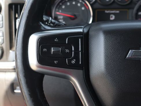 Used 2020 Chevrolet Silverado 1500 LT Trail Boss AWD/4WD image 28