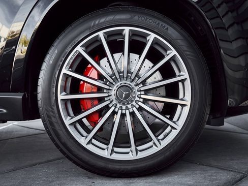 Used 2025 Mercedes-Benz GLS 63 AMG GLS 63 AMG image 22