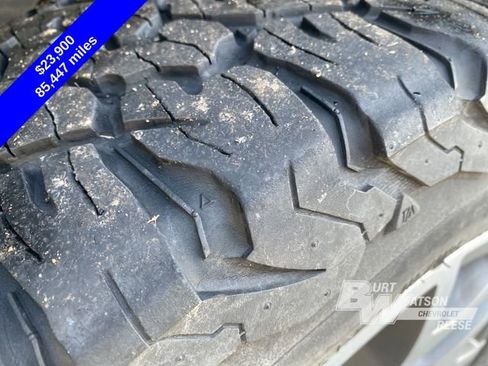 Used 2016 GMC Sierra 1500 SLT w/ All-Terrain Package image 11