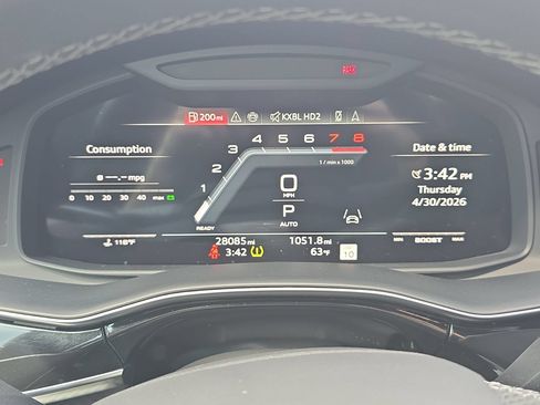 Used 2024 Audi SQ8 Premium Plus AWD/4WD image 19