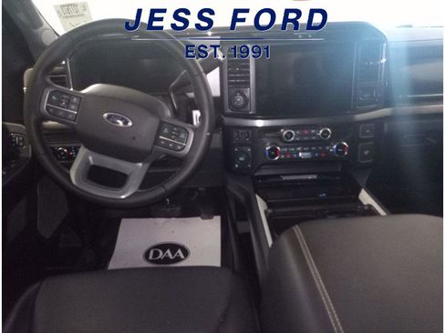 Used 2025 Ford F350 Lariat w/ Lariat Ultimate Package image 6