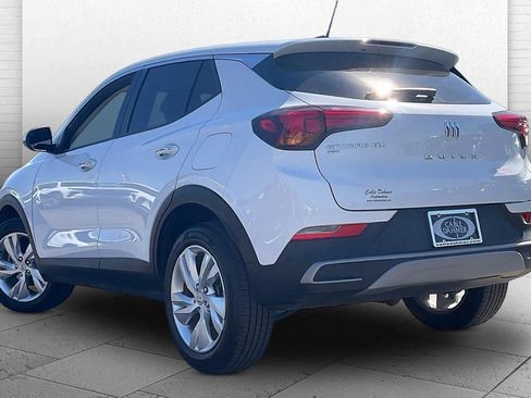 Used 2025 Buick Encore GX Preferred AWD/4WD image 12